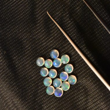4mm opal faceted round